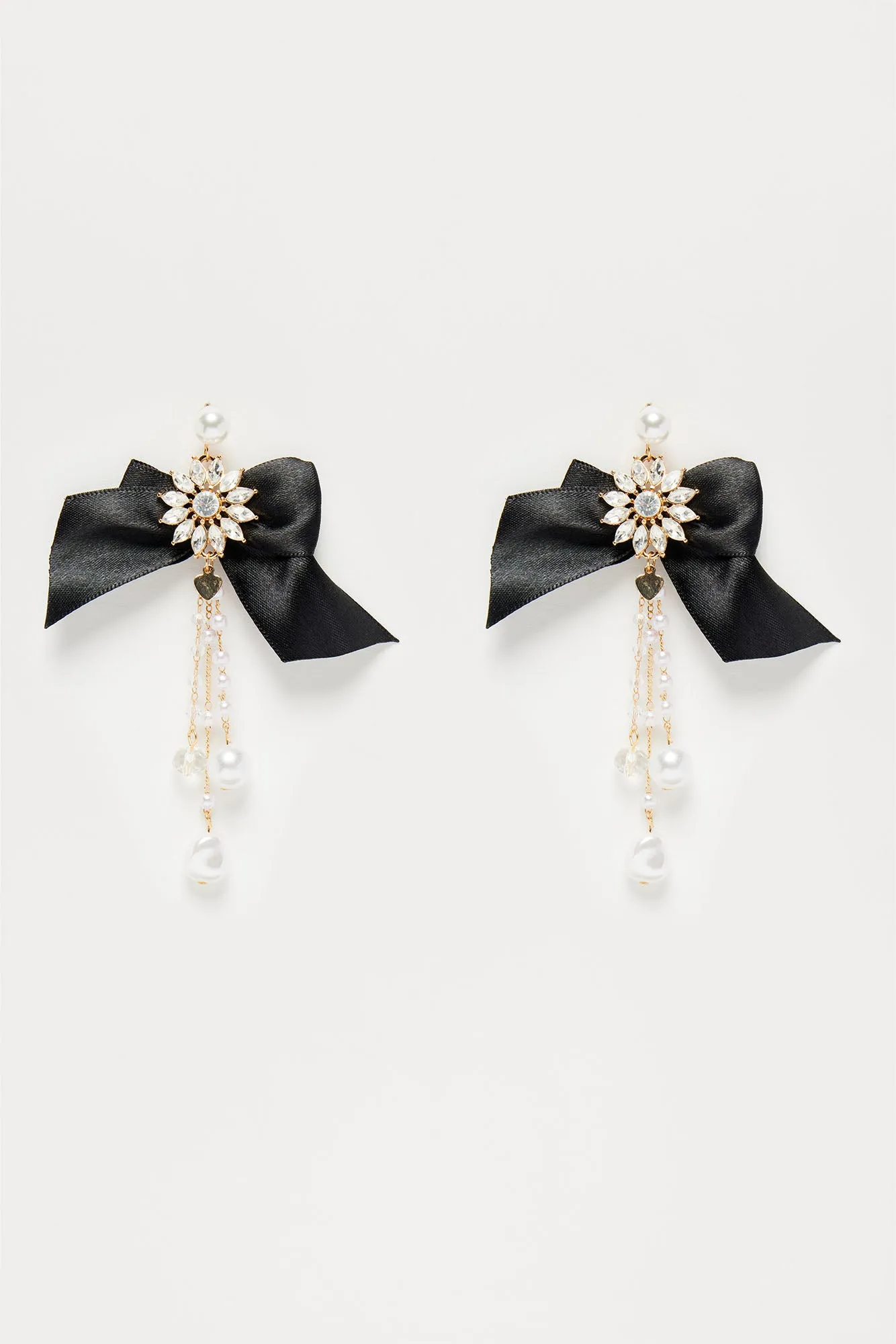 Dreams Do Come True Drop Earrings - Black